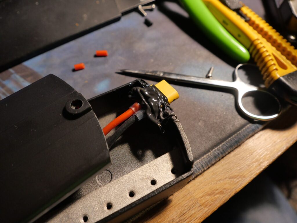 persha-zbirka-batarei-dlia-elektrovelosypeda-na-36-volt-iak-treba-i-ne-treba-robyty2_2