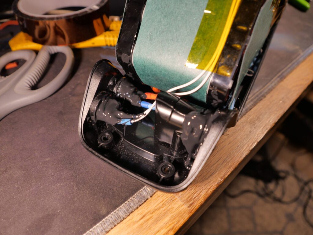 persha-zbirka-batarei-dlia-elektrovelosypeda-na-36-volt-iak-treba-i-ne-treba-robyty2_5
