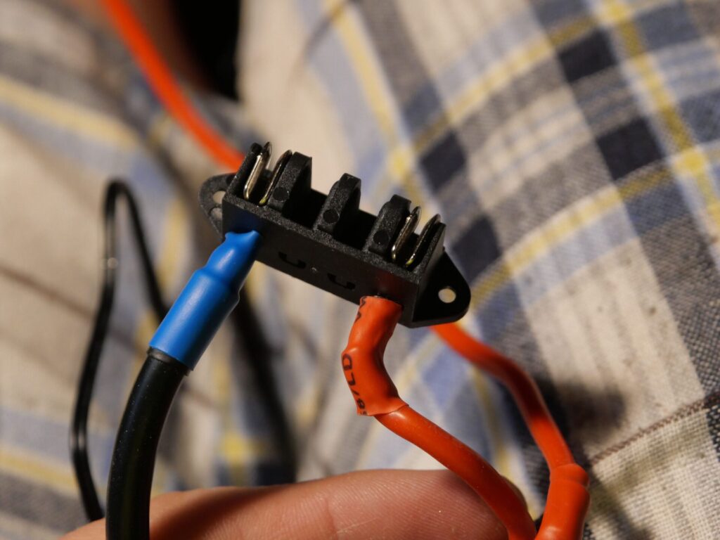 persha-zbirka-batarei-dlia-elektrovelosypeda-na-36-volt-iak-treba-i-ne-treba-robyty2_9