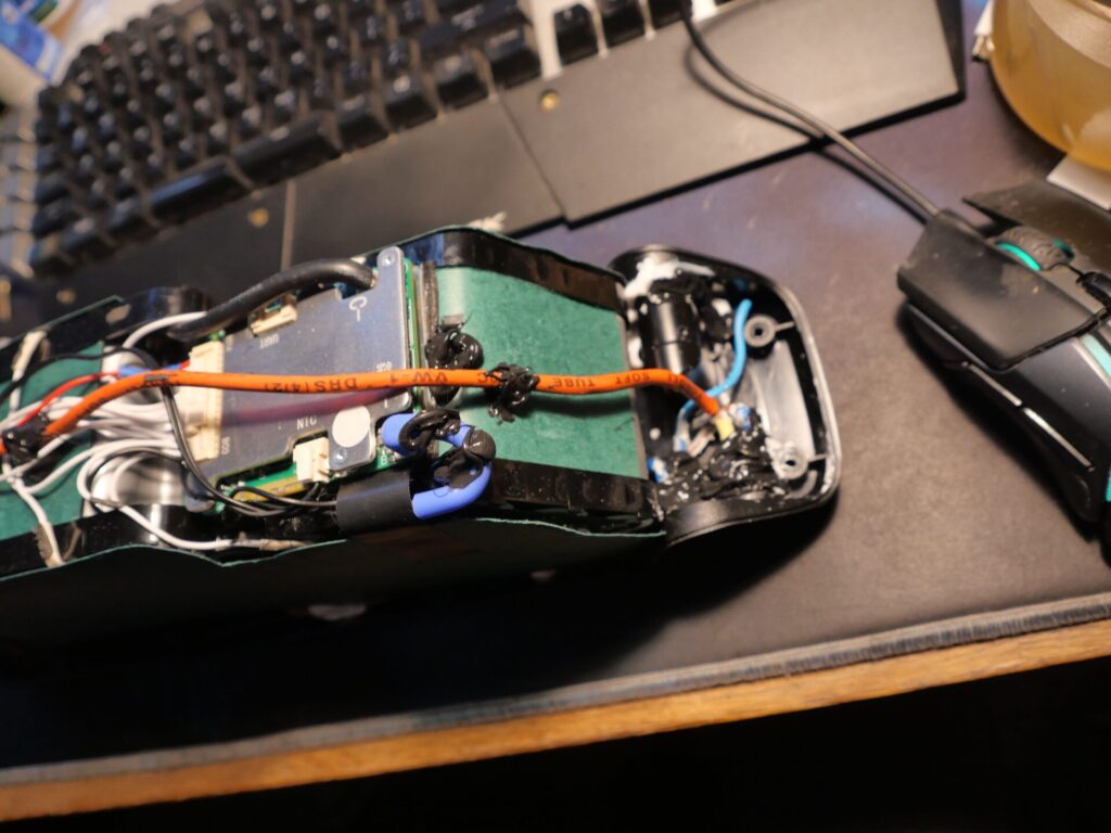 persha-zbirka-batarei-dlia-elektrovelosypeda-na-36-volt-iak-treba-i-ne-treba-robyty_10